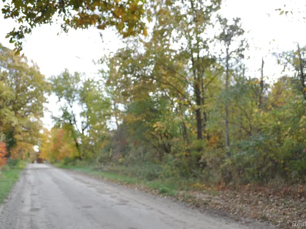 0 Spencer Rd, South Lyon, MI 48178