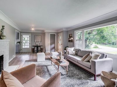 16 Westwood Rd, Minnetonka, MN, 55305