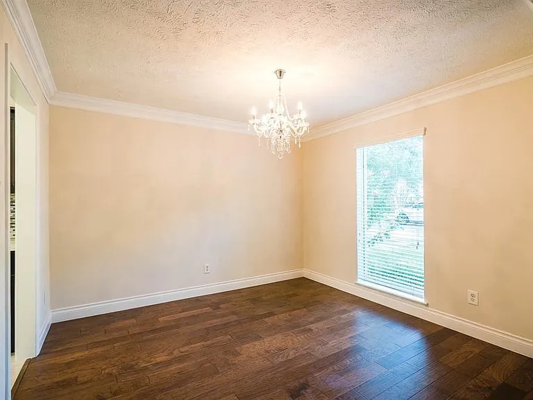 21203 Park Brook Dr — Photo 12