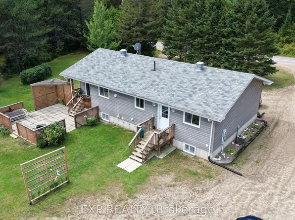 716 Cybulski Rd, Madawaska Valley, ON K0J 1B0