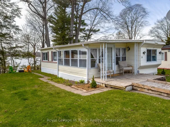 8 Lakeshore Rd, Midland, ON L4R 0B9