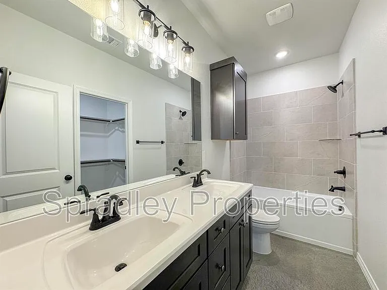 205B Juniper Dr — Photo 16