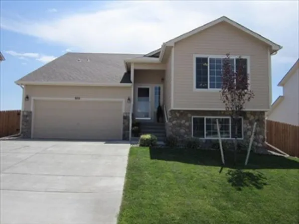 6111 Passing Sky Dr, Colorado Springs, CO 80911