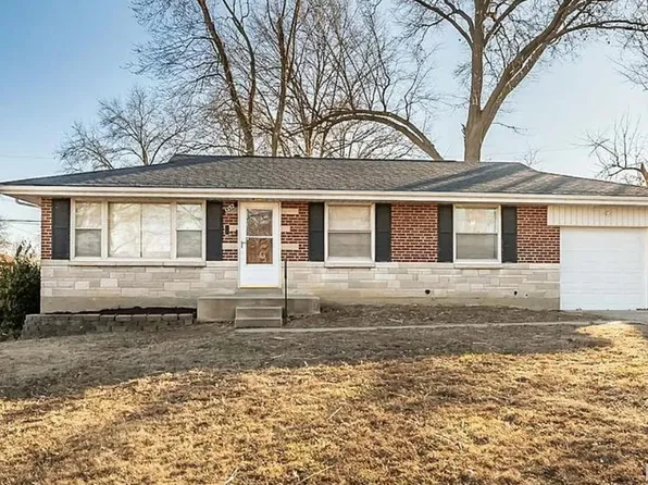 1232 Forest Home Dr, Saint Louis, MO 63137