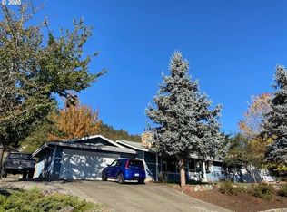 1837 Ruby Ct, Sutherlin, OR 97479