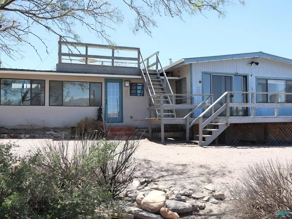 603 Catfish Rd, Elephant Butte, NM 87935