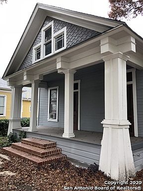 2nd image of 215 Mason St
