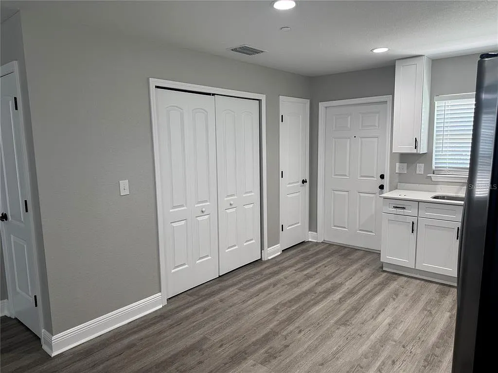 2 bed, 2.0 bath, 960 sqft, $1,600 — Photo 4