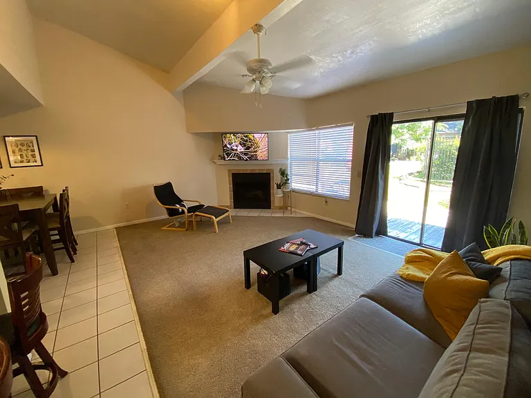 4415 SW 20th Ln — Photo 8
