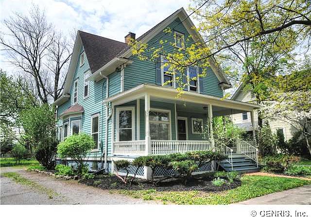 1st image of 44 Monroe St