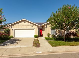 7518 Walnut Orchard Way, Santa Rosa, CA 95409