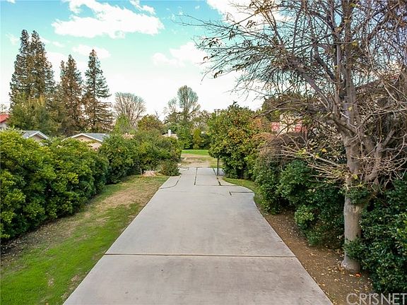 4th image of 22947 Mariano St