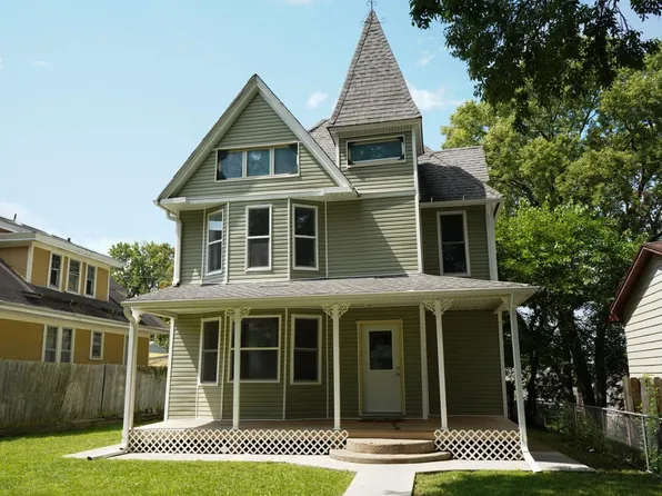 2911 Nebraska St, Sioux City, IA 51104