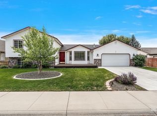 2752 N Old Stone Way, Meridian, ID 83646