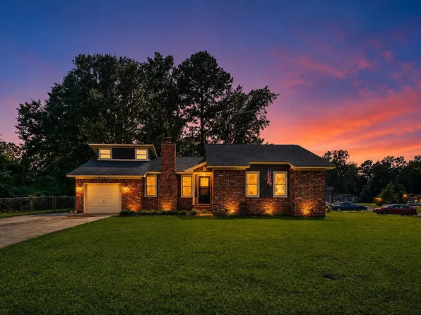 525 Savannah Rd, Ladson, SC 29456