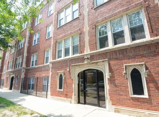 7330 N Damen Ave APT 1, Chicago, IL 60645