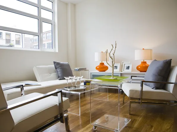 90 North 5th Street image 1 of 5