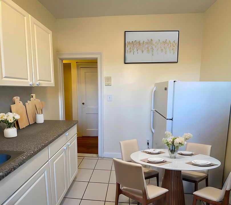 1st image of 3347 Park Ave APT 4D