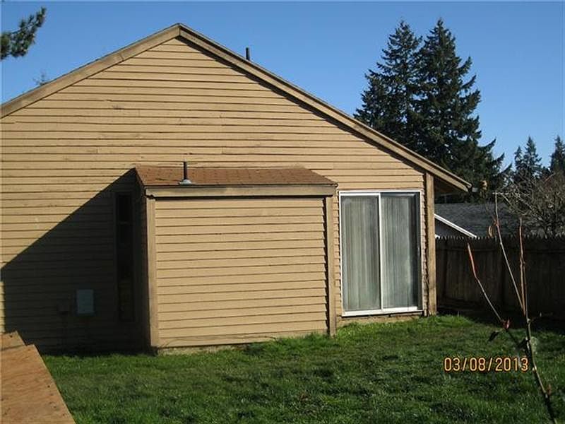 2nd image of 5500 SW Village Pl