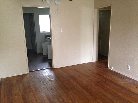 2nd image of 1023 Haynes St