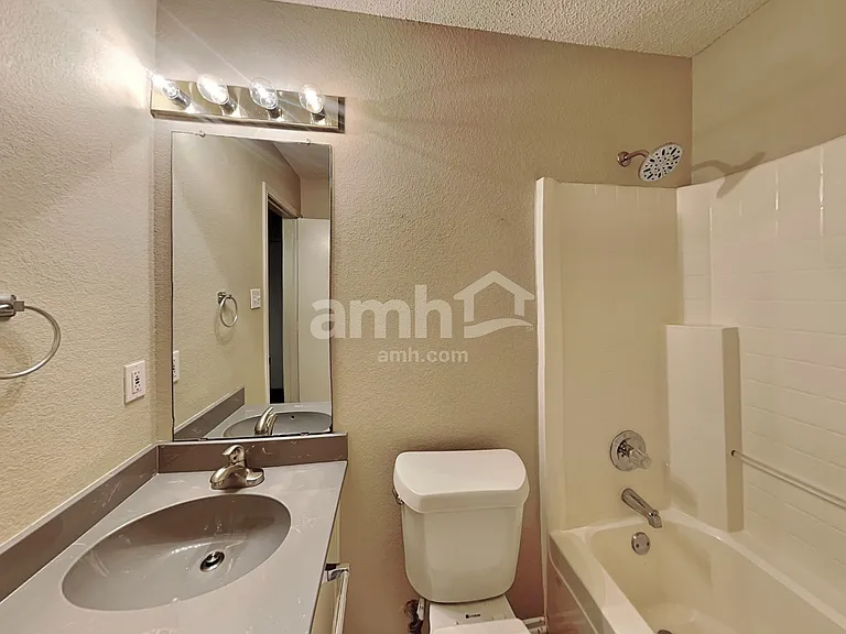 8432 Odell St — Photo 14