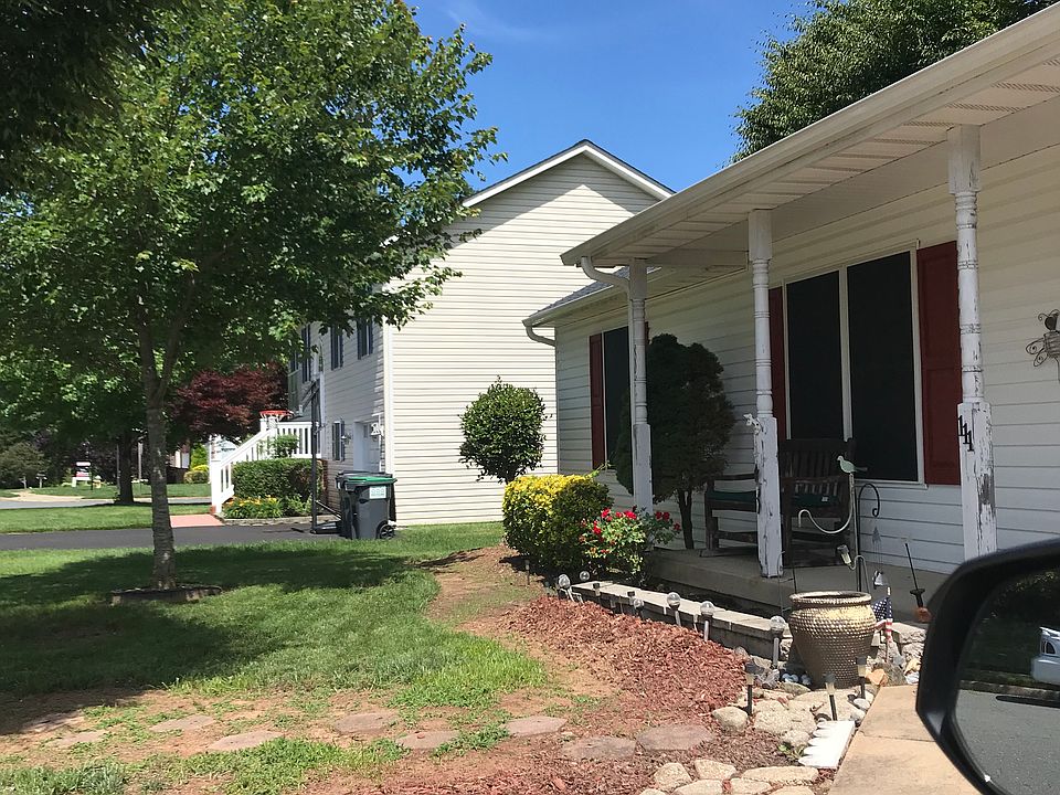 1st image of 111 Barbara Ann Dr