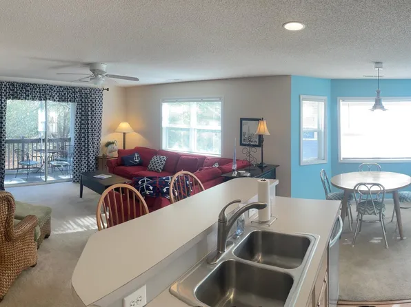3030 Marsh Winds Cir, Southport, NC