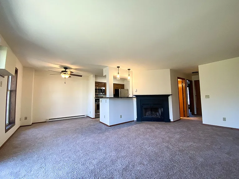 High Point Commons Apartments — Photo 65