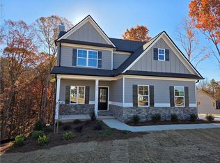 500 Benson Meadows Dr, Dallas, GA 30157