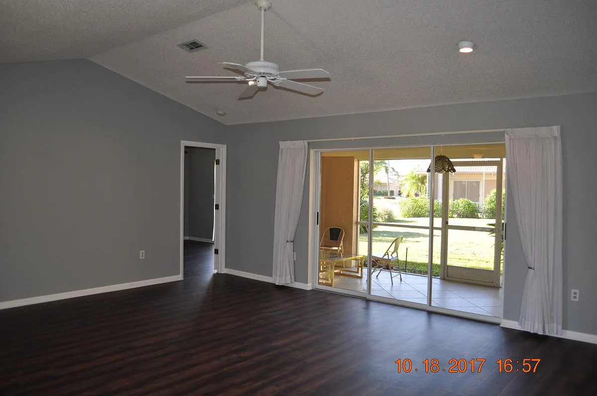 3 bed, 1975 sqft, $2,480 — Photo 4