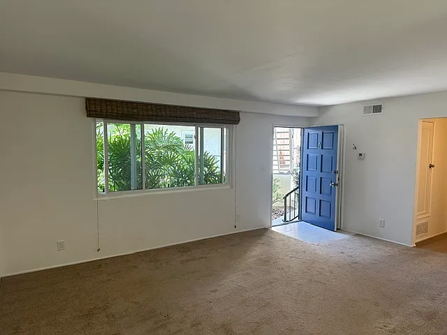 2 bed, 750 sqft, $2,850 — Photo 3