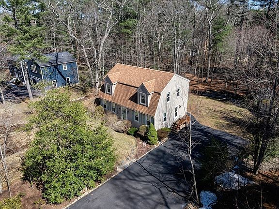 5th image of 53 Stoney Weir Rd