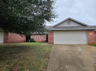 10317B Hyacinth Ln, Waco, TX 76708
