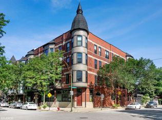 1502 W Ohio St APT 3F, Chicago, IL 60642