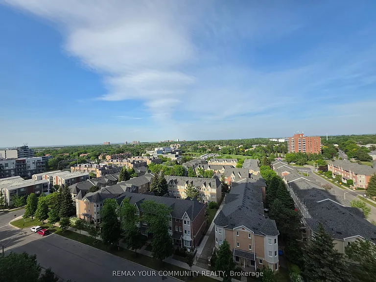 8 Rosebank Dr #11C — Photo 9