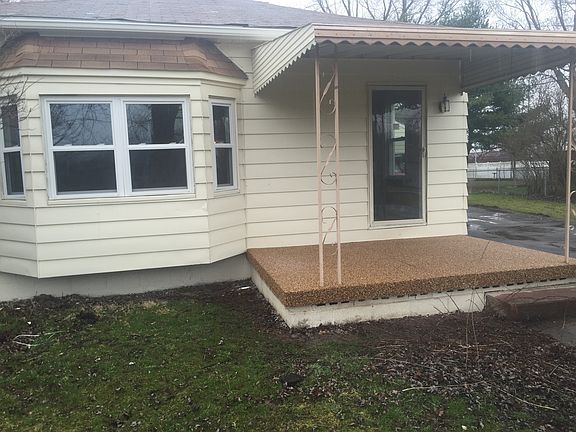 2nd image of 4490 Nutwood Ave