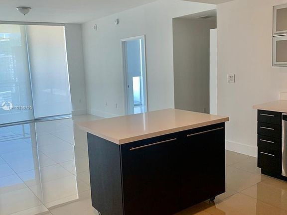 4th image of 333 S Miami Ave #3512