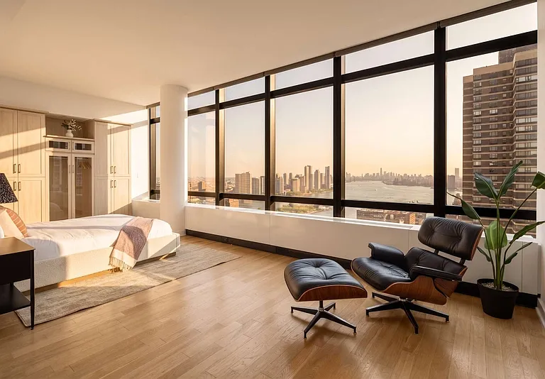 1113 York Ave #PHD — Photo 7