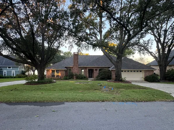21184 Bay View Dr, Flint, TX 75762