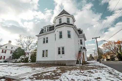 115 Hanover St #3 Photo 1
