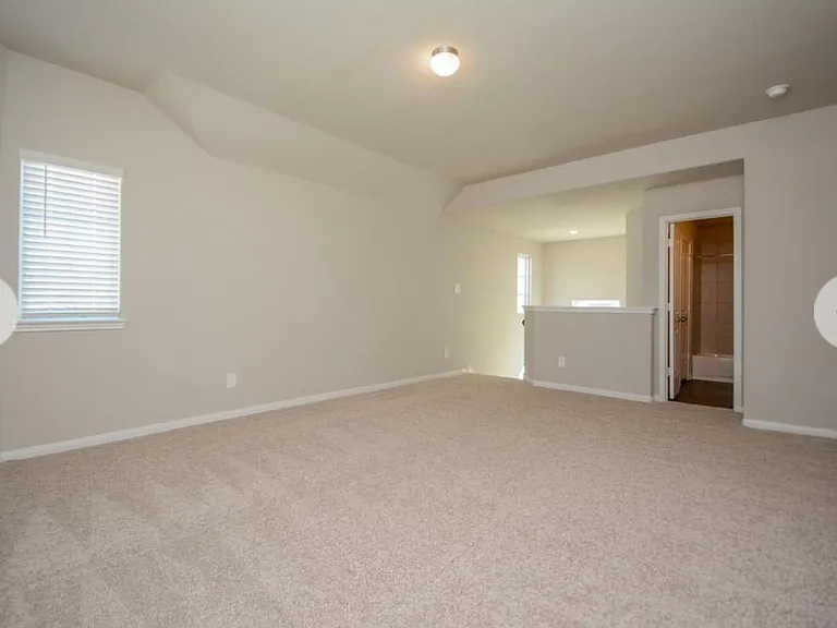 4335 Rosemary Ln — Photo 5
