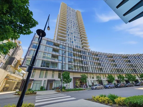 3438 Sawmill Cres #1002, Vancouver, BC V5S 0E3