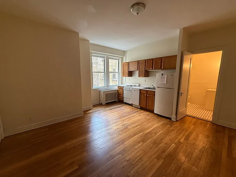 New King Edward Apartments — Photo 36
