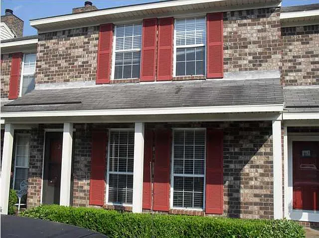 205 Sandlewood Dr
