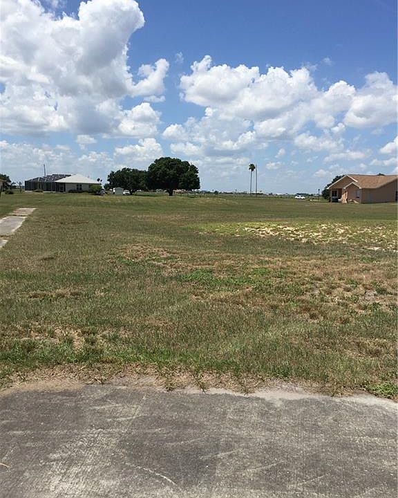 2nd image of 1224 Golf Way