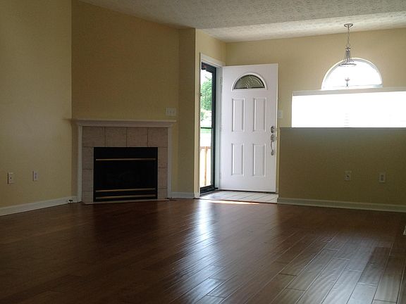 5th image of 2141 Forest Heights Cir