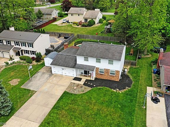 4th image of 394 Stahl Ave