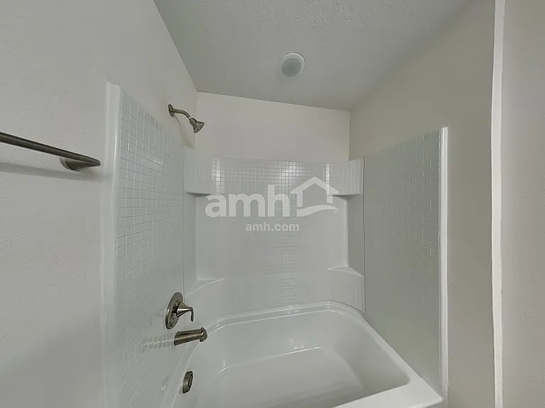 6189 Little Bluff Cir — Photo 25