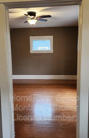 529 Brooks St — Photo 7