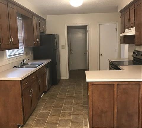 4th image of 3316 Mallard Dr